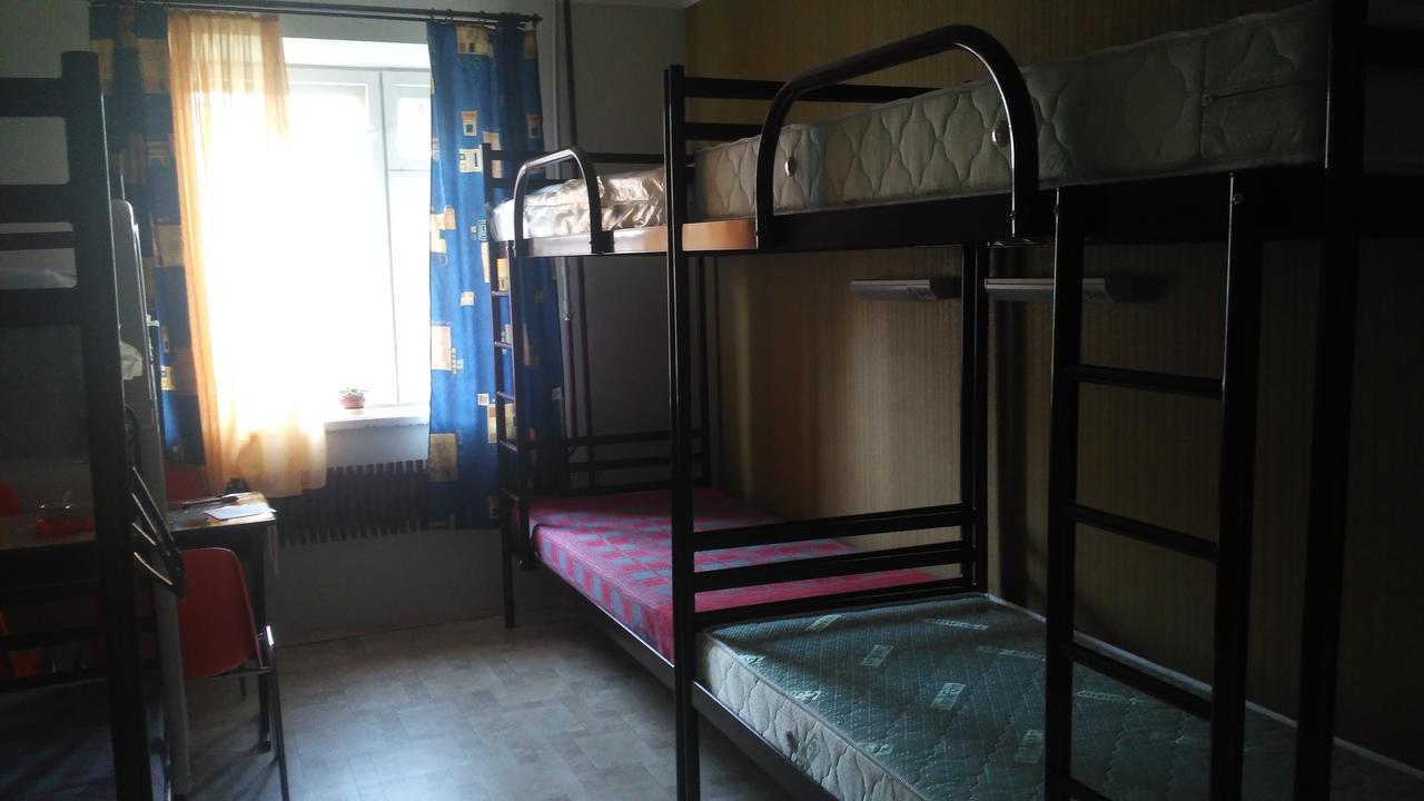 Hostel - Avaliani Street Zaporizhia Екстериор снимка
